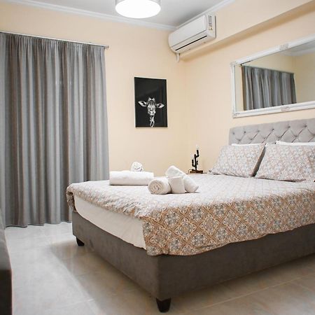 Kostas Home By Bill Apartments Patras Exterior foto